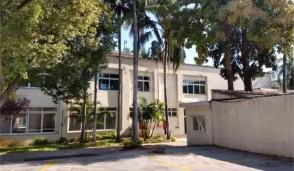 Prédio inteiro à venda ou para locação em Indianópolis - SP