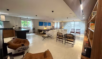 Apartamento com 4 quartos à venda em Cerqueira César - SP