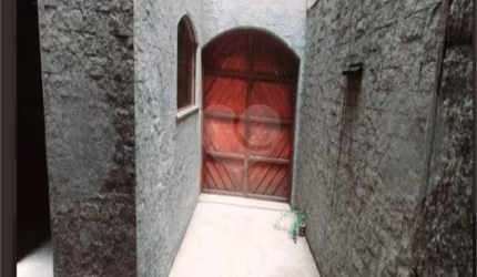 Sobrado com 4 quartos à venda ou para locação em Vila Moreira - SP