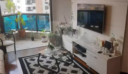 Apartamento com 3 quartos à venda em Vila Regente Feijó - SP