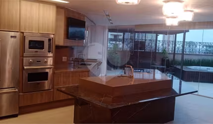 Duplex com 7 quartos à venda em Vila Gomes Cardim - SP