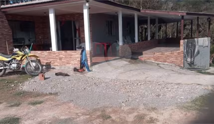 Chácara com 2 quartos à venda em Borda Do Campo - PR