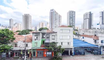 Salas à venda em Água Branca - SP