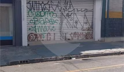 Salão Comercial à venda em Lapa - SP