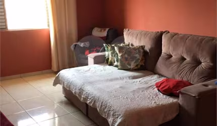 Casa com 3 quartos à venda em Jardim São Luís (zona Norte) - SP