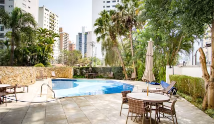 Apartamento com 3 quartos à venda em Moema - SP