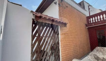 Casa térrea com 2 quartos à venda ou para locação em Vila Santa Terezinha (zona Norte) - SP