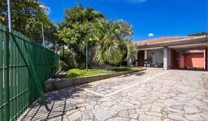 Casa térrea com 4 quartos à venda em Bom Retiro - PR
