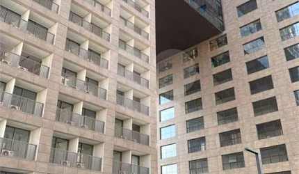 Apartamento com 1 quartos à venda ou para locação em Vila Gomes Cardim - SP