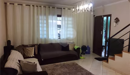 Sobrado com 2 quartos à venda em Jardim Flor De Maio - SP