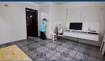 Casa térrea com 2 quartos à venda em Vila Morse - SP