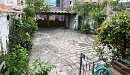 Casa com 4 quartos à venda em Sacomã - SP