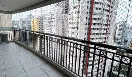 Apartamento com 3 quartos à venda ou para locação em Cidade Monções - SP