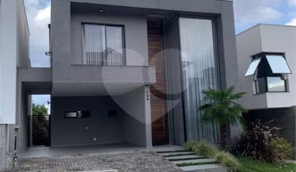 Casa com 4 quartos à venda em Atuba - PR