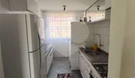Apartamento com 2 quartos à venda em Santa Cândida - PR