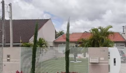 Casa com 3 quartos à venda em Cajuru - PR