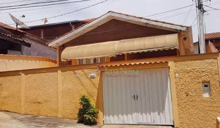 Casa térrea no Pq. Yolanda em Vinhedo