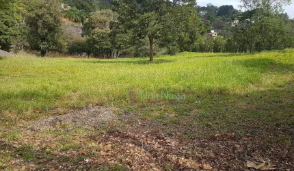 Terreno no Cond. Santa Fé