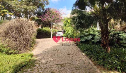 Casa Térrea no Cond. Ipê Velho Vinhedo