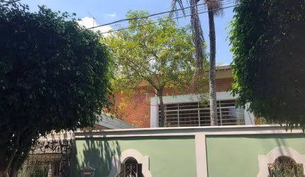 Casa Térrea no Centro - Vinhedo/SP