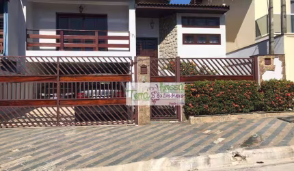 Linda Casa no Jardim Miriam, Vinhedo - CA0890.