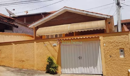 Casa térrea no Pq. Yolanda em Vinhedo