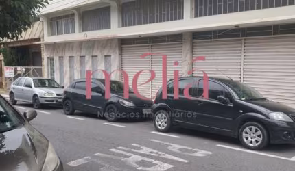 Sala Comercial/loja  na Rua Comendador José Garcia em  Pouso Alegre/MG