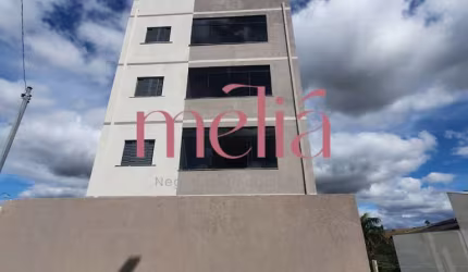 Apartamento no Residencial Santa Rita em Pouso Alegre-MG