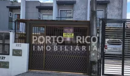 Sobrado com 3 quartos no Costa e Silva