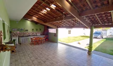 Casa com 2 dormitórios à venda, 150 m² por R$ 430.000,00 - Jardim Paraíso do Sol - São José dos Campos/SP