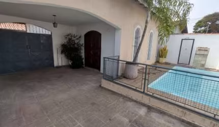 Casa com 2 dormitórios à venda, 110 m² por R$ 600.000,00 - Jardim Motorama - São José dos Campos/SP