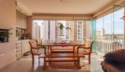 Apartamento alto padrão a venda no bairro da mooca com 3 quartos e varanda Gourmet.