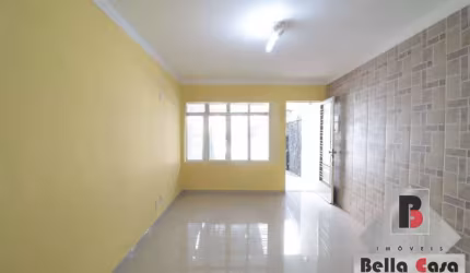 Sobrado a venda na mooca com quintal e 3 quartos