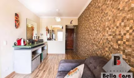 Apartamento a venda com 2 quartos, 2 vagas e varanda na mooca