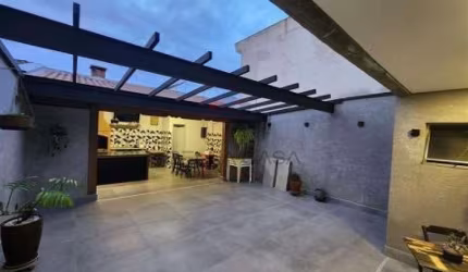 Sobrado com 3 Quartos e 4 banheiros à Venda, 225 m²  no Bairro da Mooca