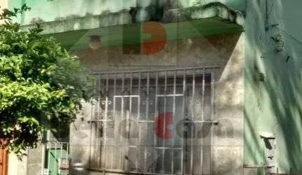 Sobrado á  Venda  na Mooca com duas moradias independentes