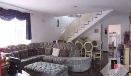 OPORTUNIDADE RESIDENCIAL / COMERCIAL