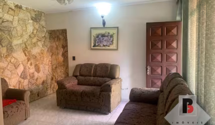 Casa Grande 10 x 40 - Sítio em São Paulo - Vila Zelina