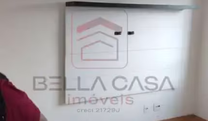 STUDIO APENAS 4 MINUTOS A PÉ DO METRÔ VILA PRUDENTE .