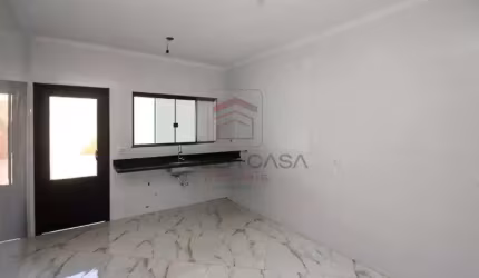 Sobrado Espaçoso e Bem Localizado | 3 Dormitórios (1 Suíte) | 3 Vagas