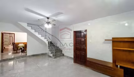 Sobrado a venda com 3 quartos e quintal no Parque da mooca