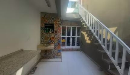 SOBRADO À VENDA NA MOOCA COM 2 DORMITÓRIOS E 2 VAGAS PRÓXIMO À PADARIA SANTA BRANCA!