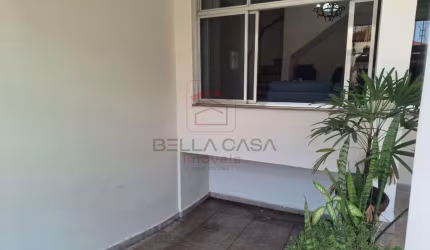 Casa a venda Mooca   3 dormitórios   1  suíte  sala  ampla   cozinha   2  vagas