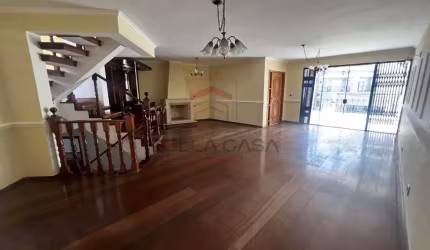 Sobrado à Venda na Mooca - 3 Suítes, 3 Vagas e Espaço Gourmet