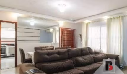 Sobrado no Tatuape 4 Suítes 3 Vagas 400m2 Lindíssimo Rua Guabiju