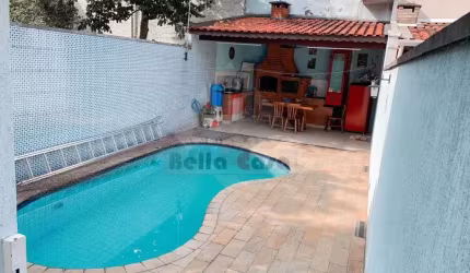 180 m² - Mooca - Sobrado - Excelente localização - 3 suítes, 4 vagas, piscina
