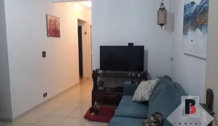 Apartamento á venda no Tatuapé,  próximo ao corinthians todo reformado