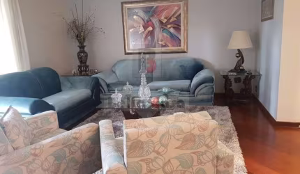 Apartamento Alto padrão