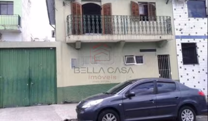 Galpão comercial á Venda na Mooca com 02 moradias em cima