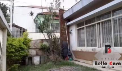 Casa Terrea Parque da Mooca com 10 de frente por 44 de fundos
